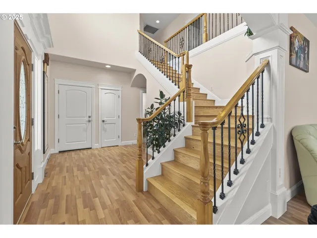 $1,199,997 | 12416 Northeast 39th Street, Vancouver, WA 98682