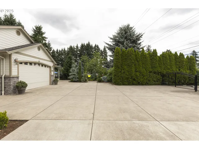 $1,199,997 | 12416 Northeast 39th Street, Vancouver, WA 98682