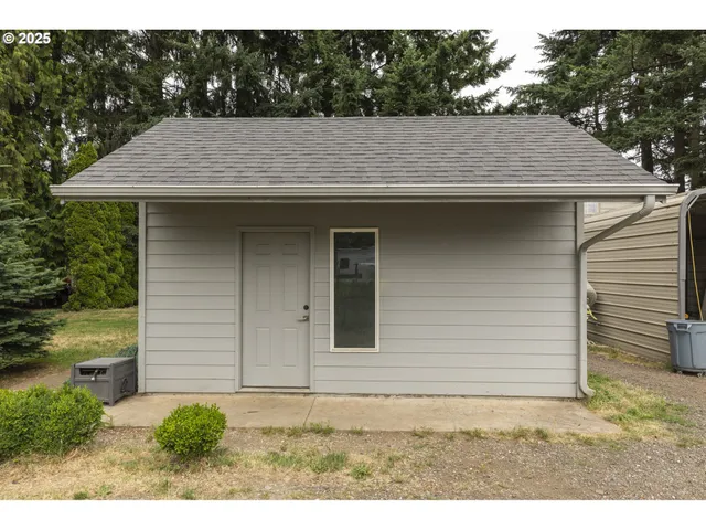 $1,199,997 | 12416 Northeast 39th Street, Vancouver, WA 98682
