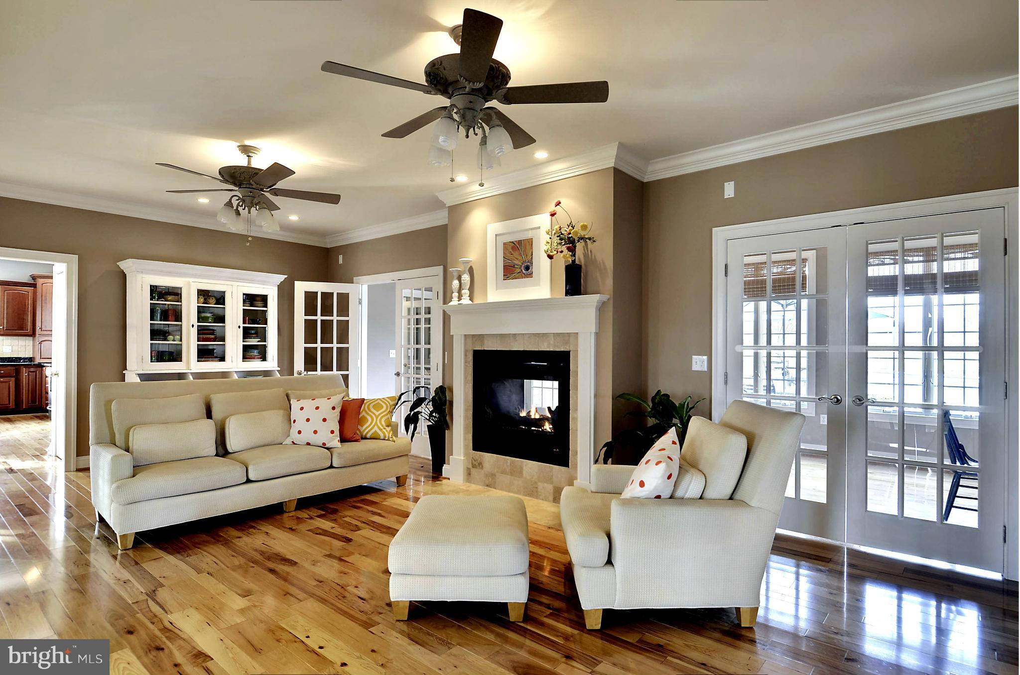 8727 Pete Wiles Road Middletown, MD 21769 - Photo 4 of 30 THE GREAT ROOM iIS CASUAL CENTRAL