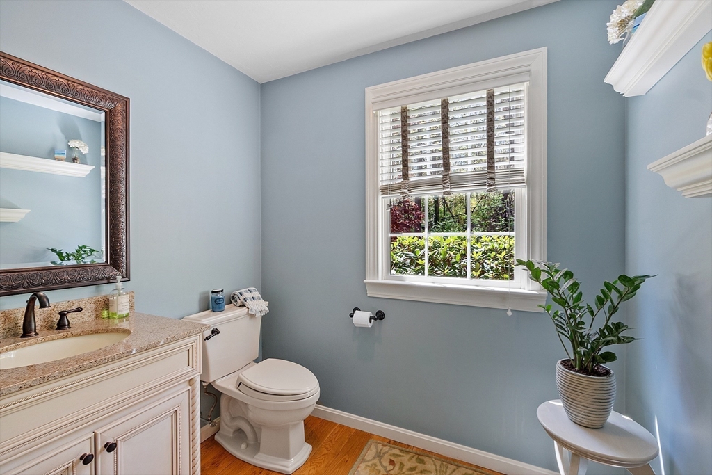 49 Wayside Road Westborough, MA 01581 - Photo 8 of 42 Gallery Image 8