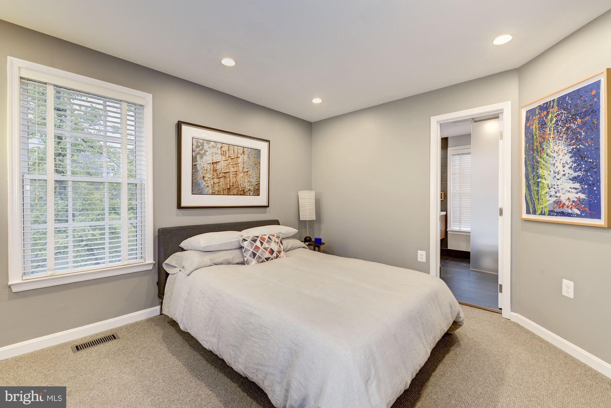 1907 Belmont Road Northwest, Unit 68 Washington, DC 20009 - Photo 17 of 27 Gallery Image 17