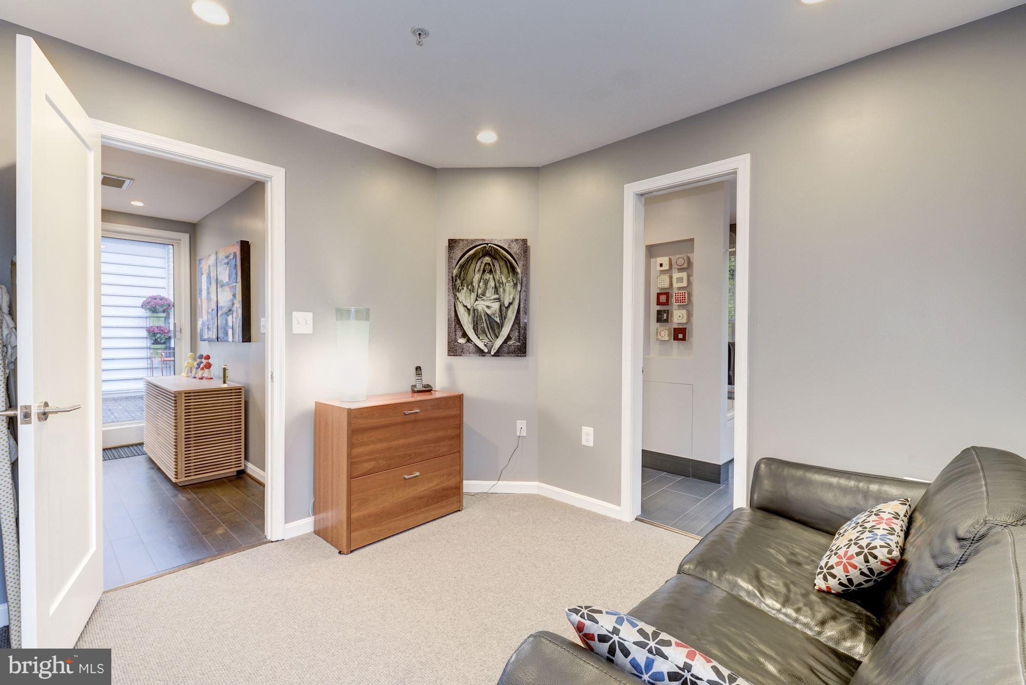 1907 Belmont Road Northwest, Unit 68 Washington, DC 20009 - Photo 22 of 27 Gallery Image 22