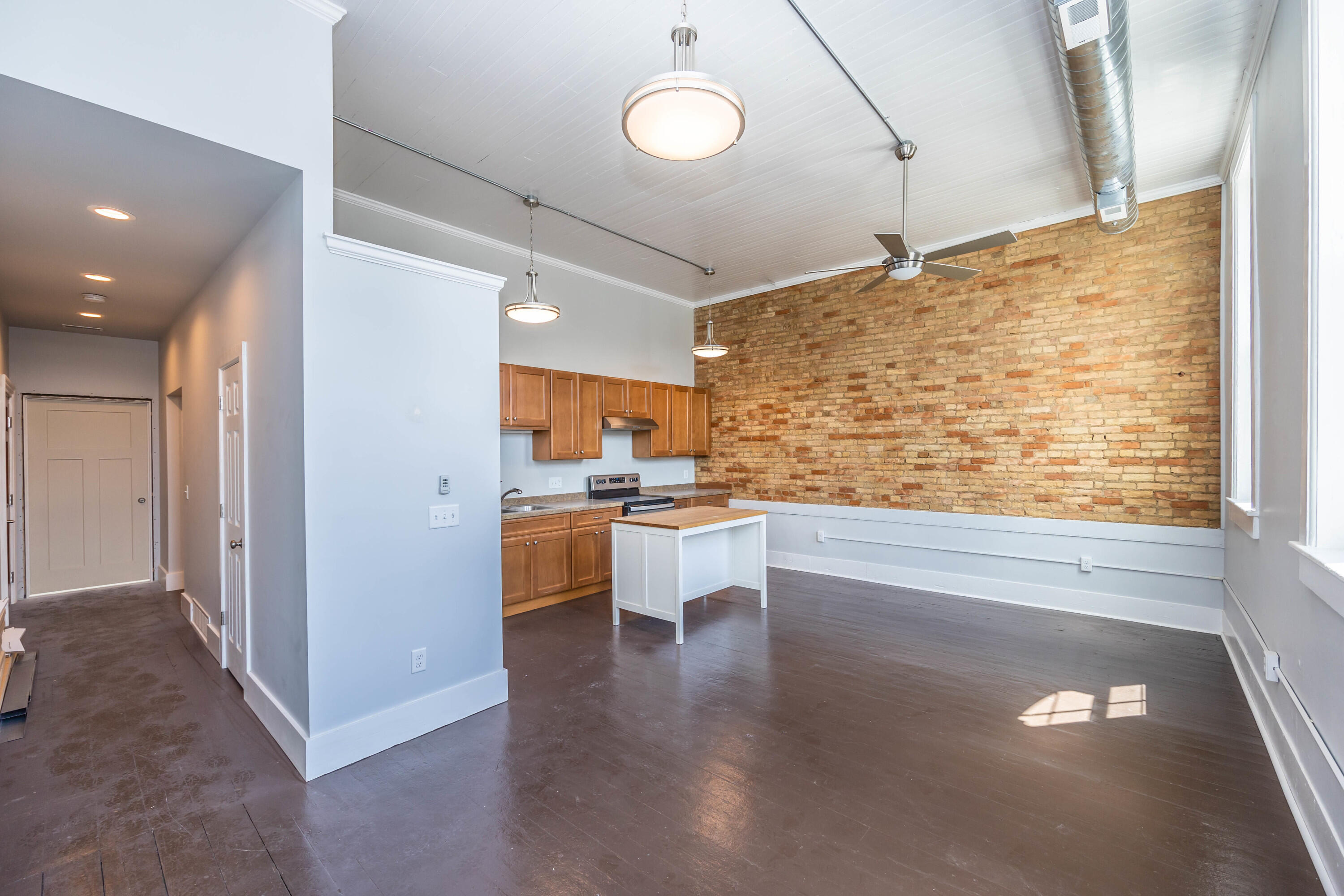109 South Main Street Chelsea, MI 48118 - Photo 6 of 26 009_8
