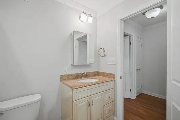 $2,400 | 1155 Dickinson Street, Unit 1155, Springfield, MA 01108
