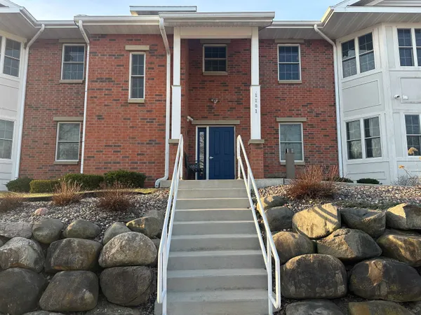 $395,000 | 1101 Hamilton Street, Unit 204, Stoughton, WI 53589