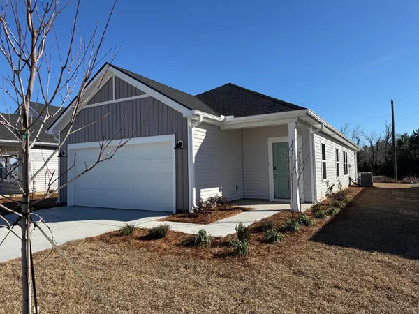 $268,000 | 1041 Lauryn Oak Loop, Longs, SC 29568