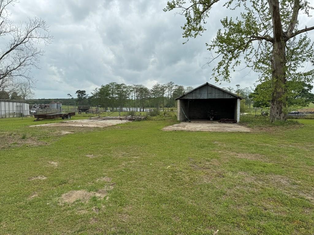 5904 East Cottonwood Road Dothan, AL 36301 - Photo 1 of 5