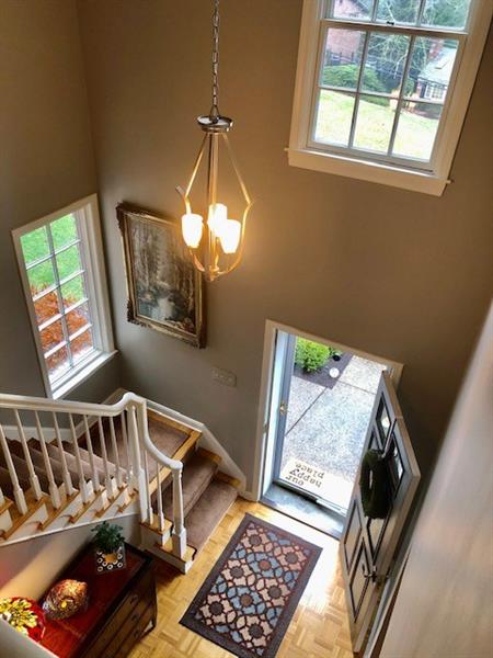 418 Manordale Road Pittsburgh, PA 15241 - Photo 5 of 25 Gallery Image 5