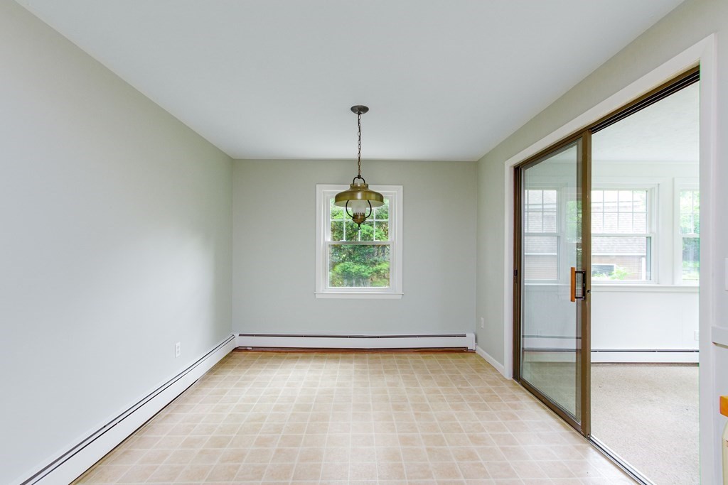 15 Colonial Road Medway, MA 02053 - Photo 16 of 39