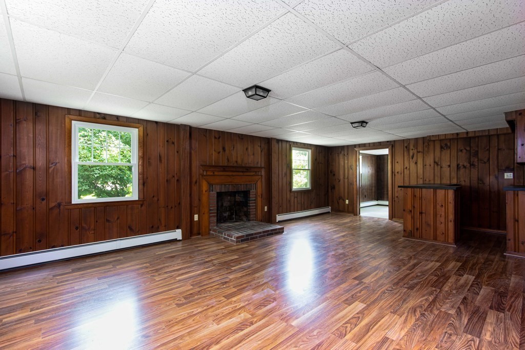 15 Colonial Road Medway, MA 02053 - Photo 23 of 39