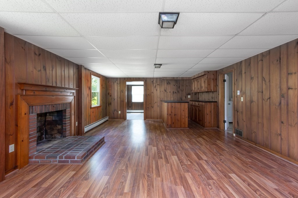 15 Colonial Road Medway, MA 02053 - Photo 24 of 39