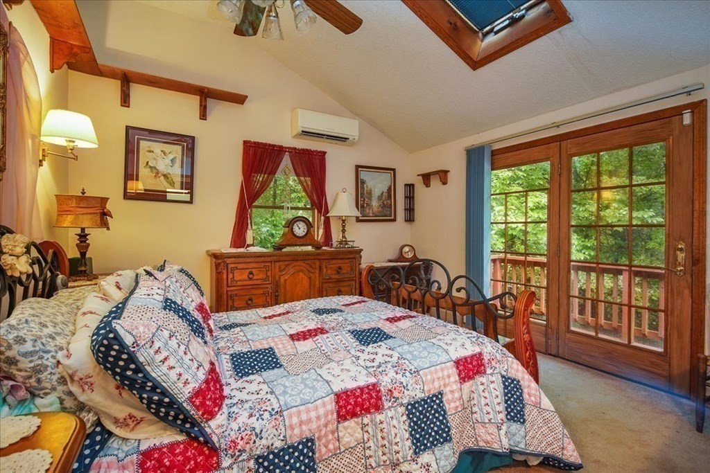 605 Ryan Road Northampton, MA 01062 - Photo 14 of 35
