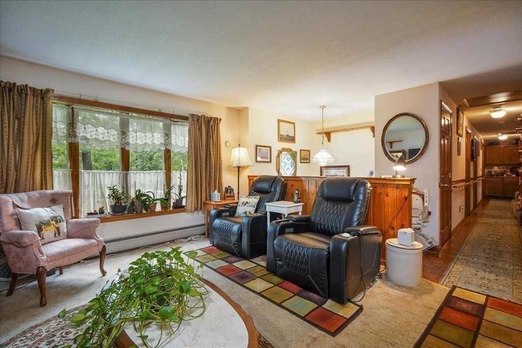 605 Ryan Road Northampton, MA 01062 - Photo 7 of 35