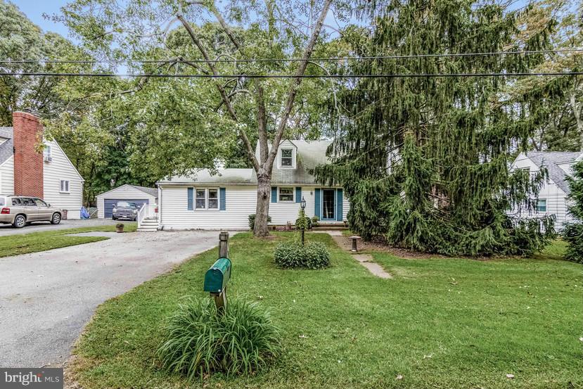 46 Holly Road Severna Park, MD 21146 - Photo 2 of 28 Exterior (Front)