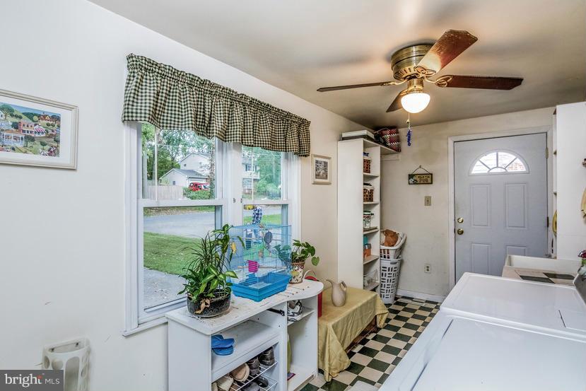 46 Holly Road Severna Park, MD 21146 - Photo 13 of 28 Interior (General)