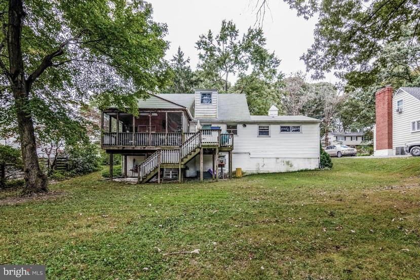 46 Holly Road Severna Park, MD 21146 - Photo 21 of 28 Exterior (Rear)