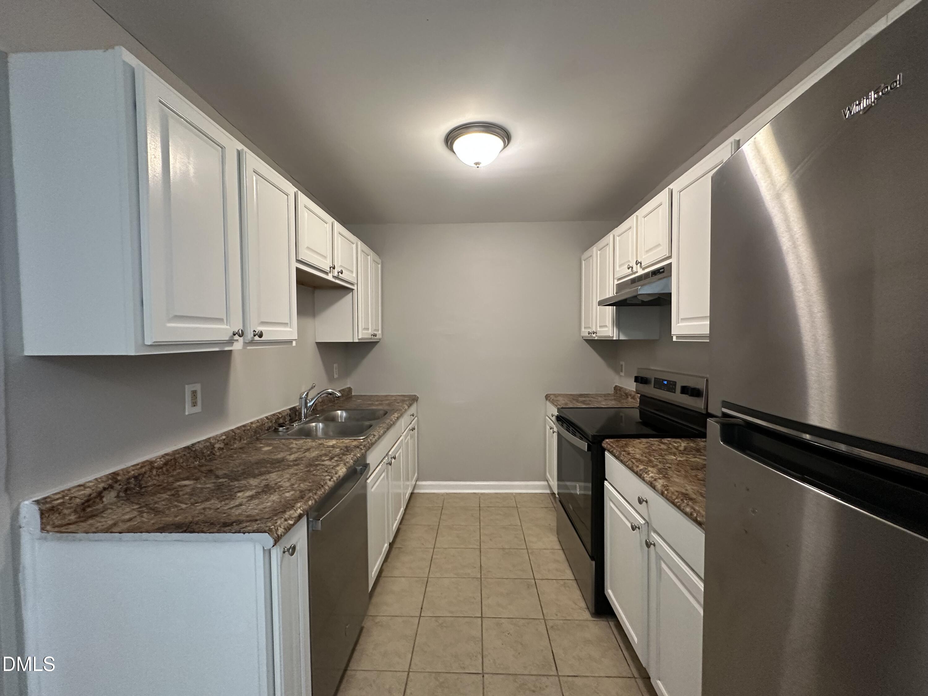 1100 Savannah Drive Raleigh, NC 27610 - Photo 4 of 17
