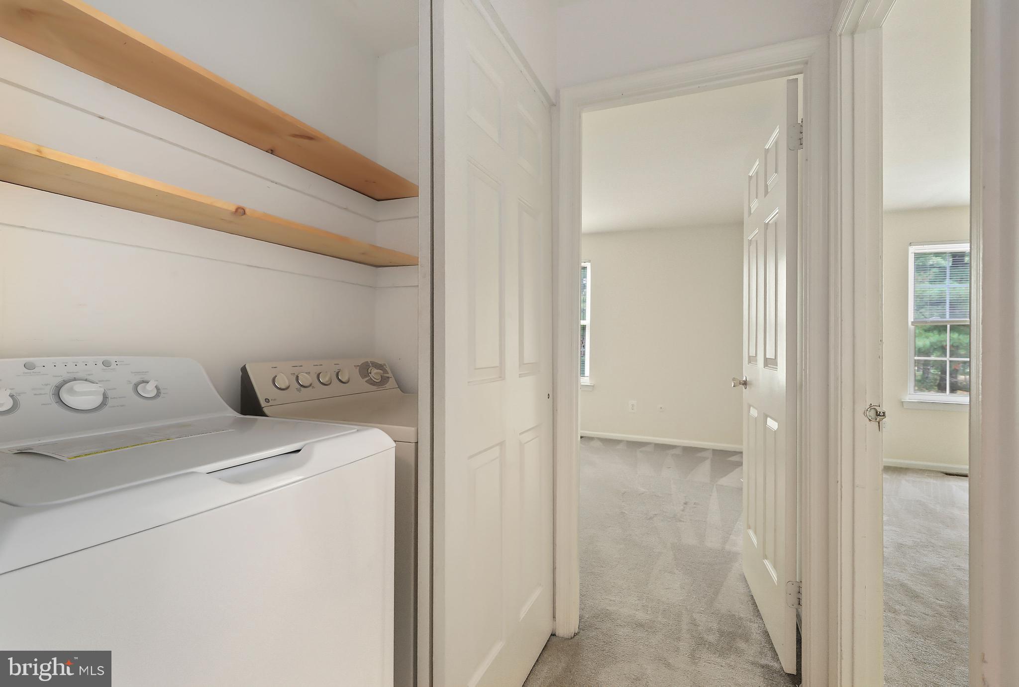 3072 Harbour Drive Palmyra, NJ 08065 - Photo 17 of 23 Laundry