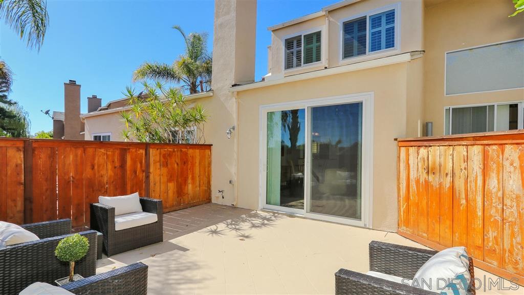 2689 Coventry Road Carlsbad, CA 92010 - Photo 19 of 25 Gallery Image 19