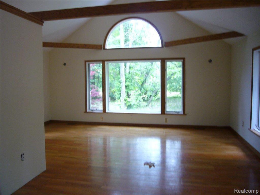 21660 Carleton West Road Belleville, MI 48111 - Photo 4 of 9 P1100951
