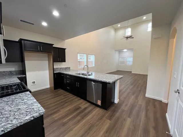 $441,200 | 1473 Concord Way, Dinuba, CA 93618