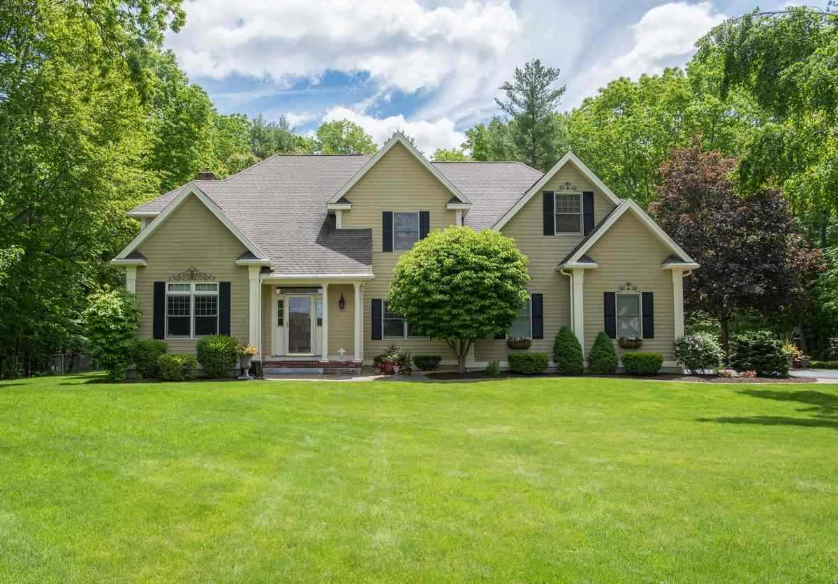 9 Hillside Avenue Exeter, NH 03833 - Photo 1 of 37 Gallery Image 1