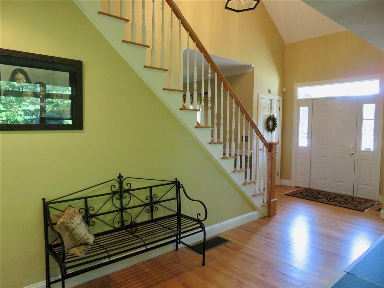 9 Hillside Avenue Exeter, NH 03833 - Photo 4 of 37 Gallery Image 4