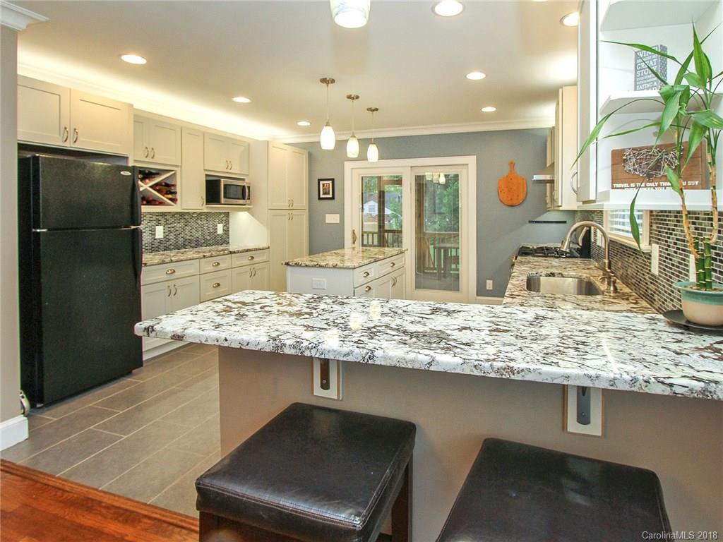 1907 Club Road Charlotte, NC 28205 - Photo 8 of 26 Gallery Image 8