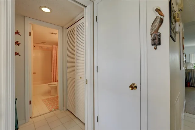 $164,900 | 6175 South Mirror Lake Drive, Unit 306, Sebastian, FL 32958