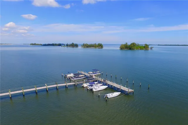 $164,900 | 6175 South Mirror Lake Drive, Unit 306, Sebastian, FL 32958