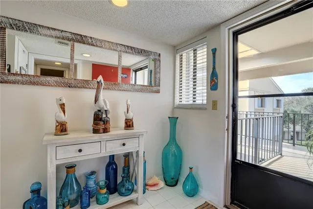 $164,900 | 6175 South Mirror Lake Drive, Unit 306, Sebastian, FL 32958