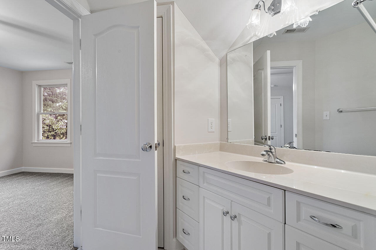 12817 Strickland Road Raleigh, NC 27613 - Photo 37 of 49