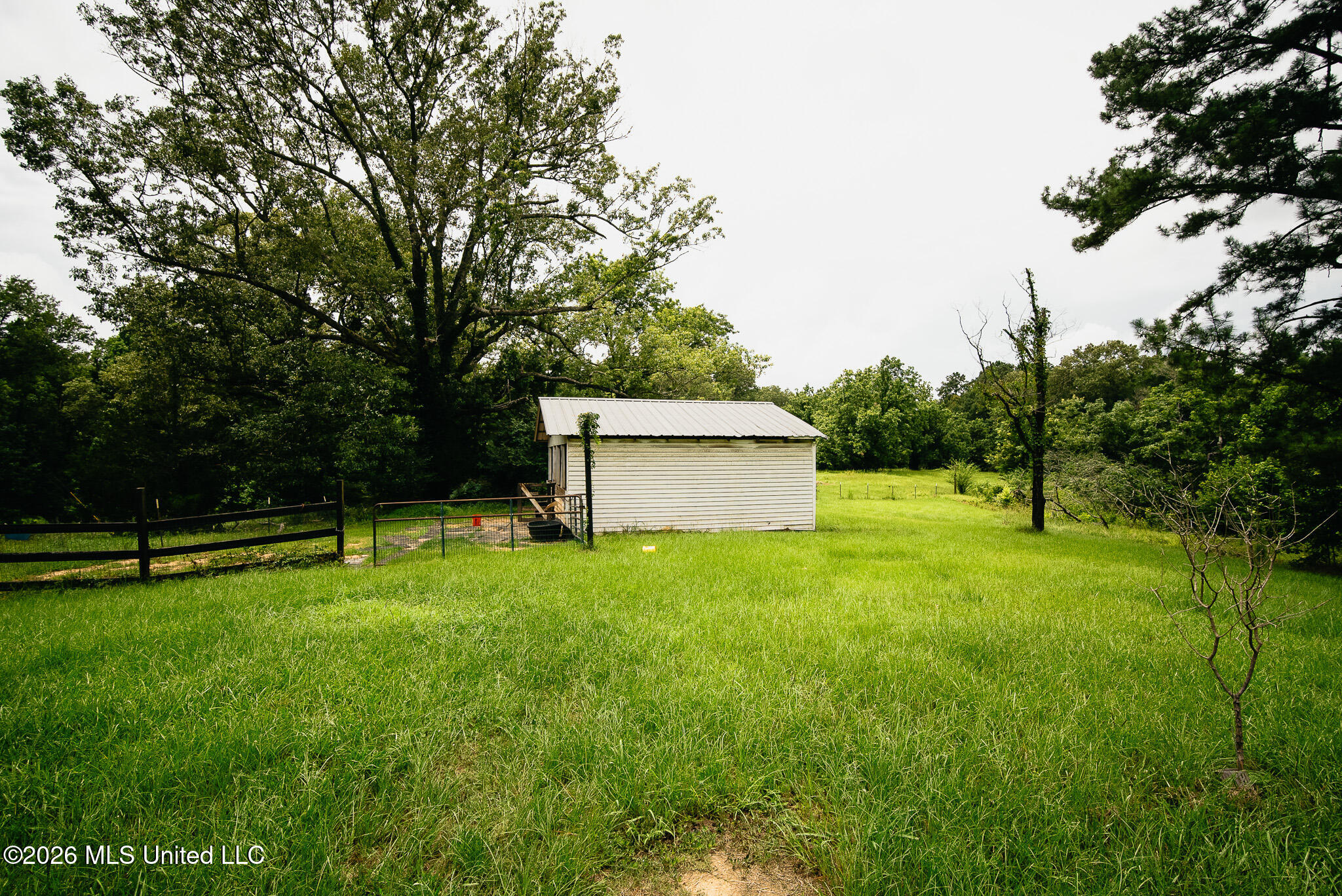 2139 Warren Hood Road Hermanville, MS 39086 - Photo 68 of 115 Barn