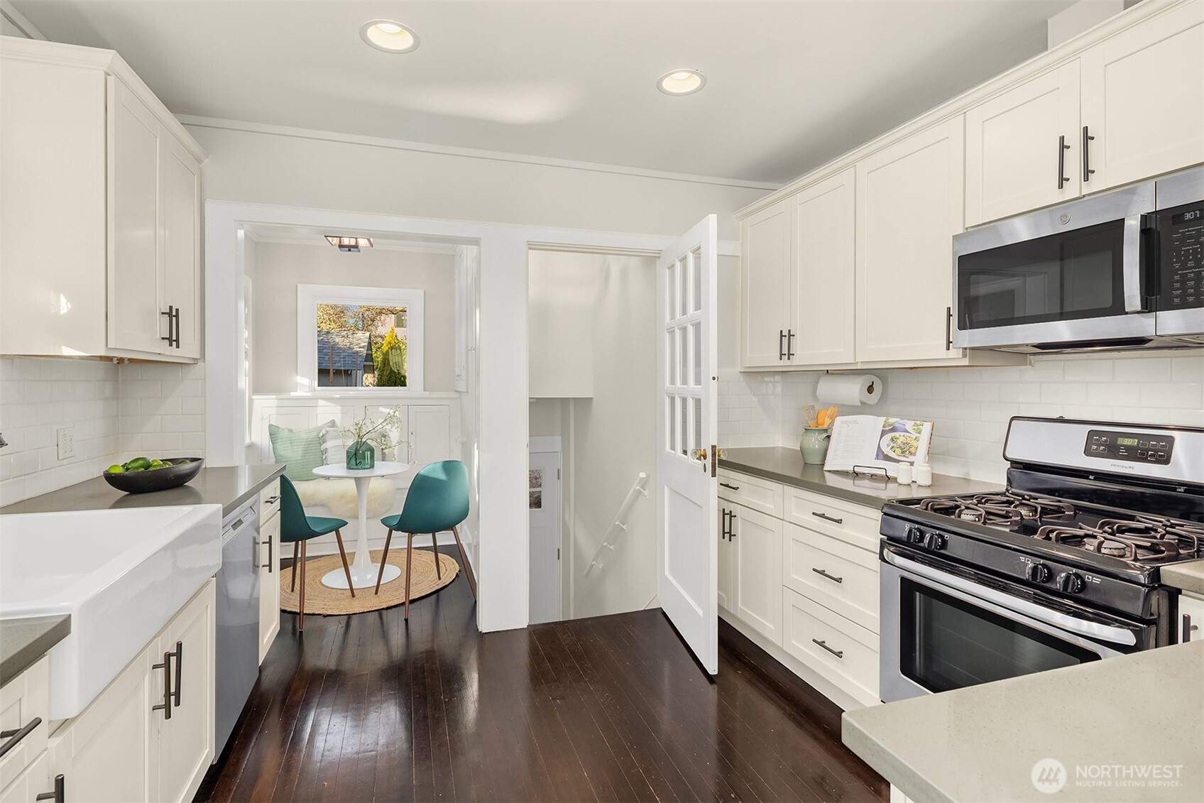 716 North 96th Street Seattle, WA 98103 - Photo 12 of 40