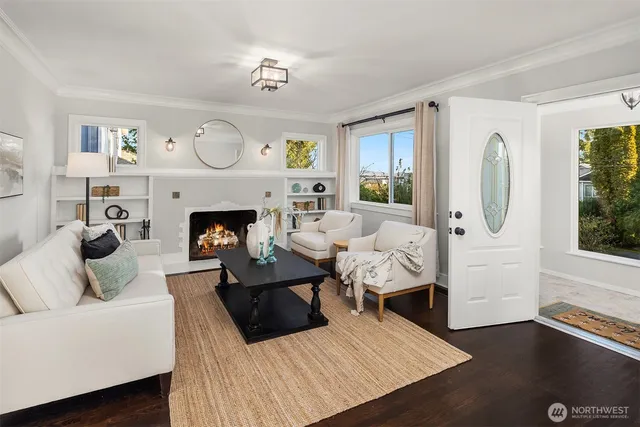 $999,000 | 716 North 96th Street, Seattle, WA 98103