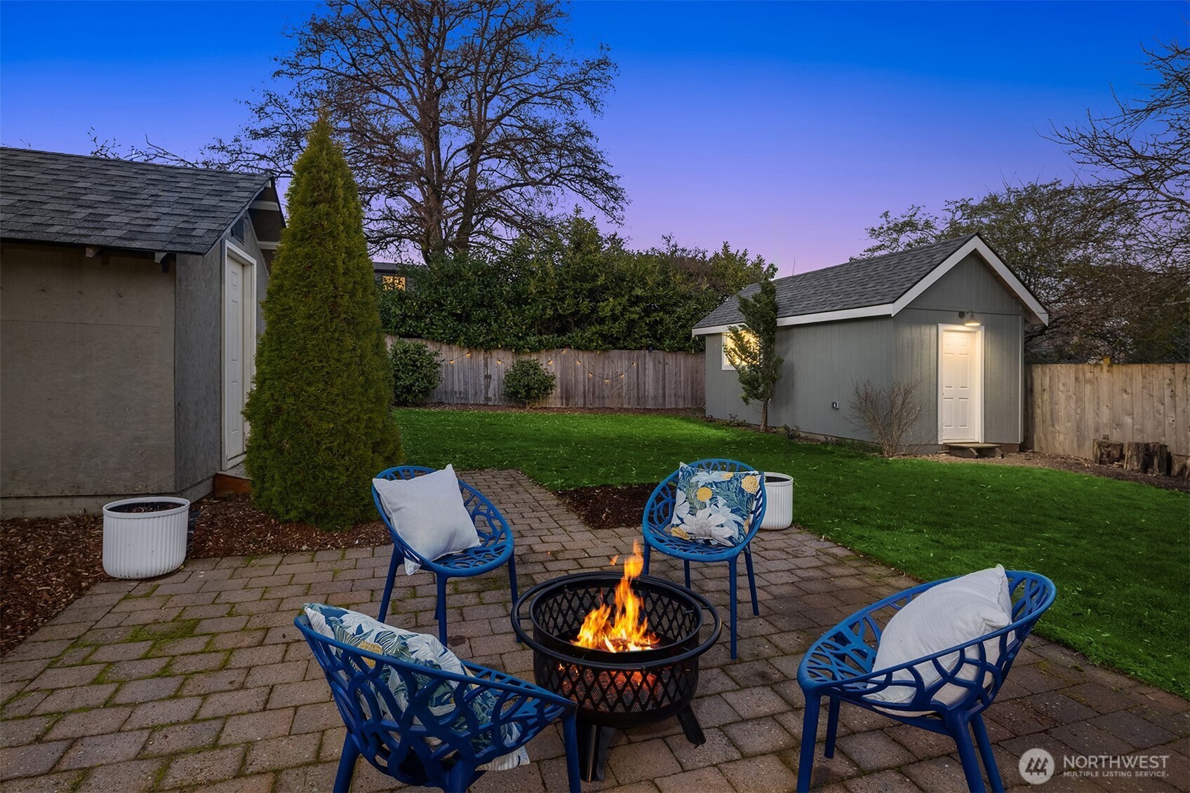 716 North 96th Street Seattle, WA 98103 - Photo 27 of 40