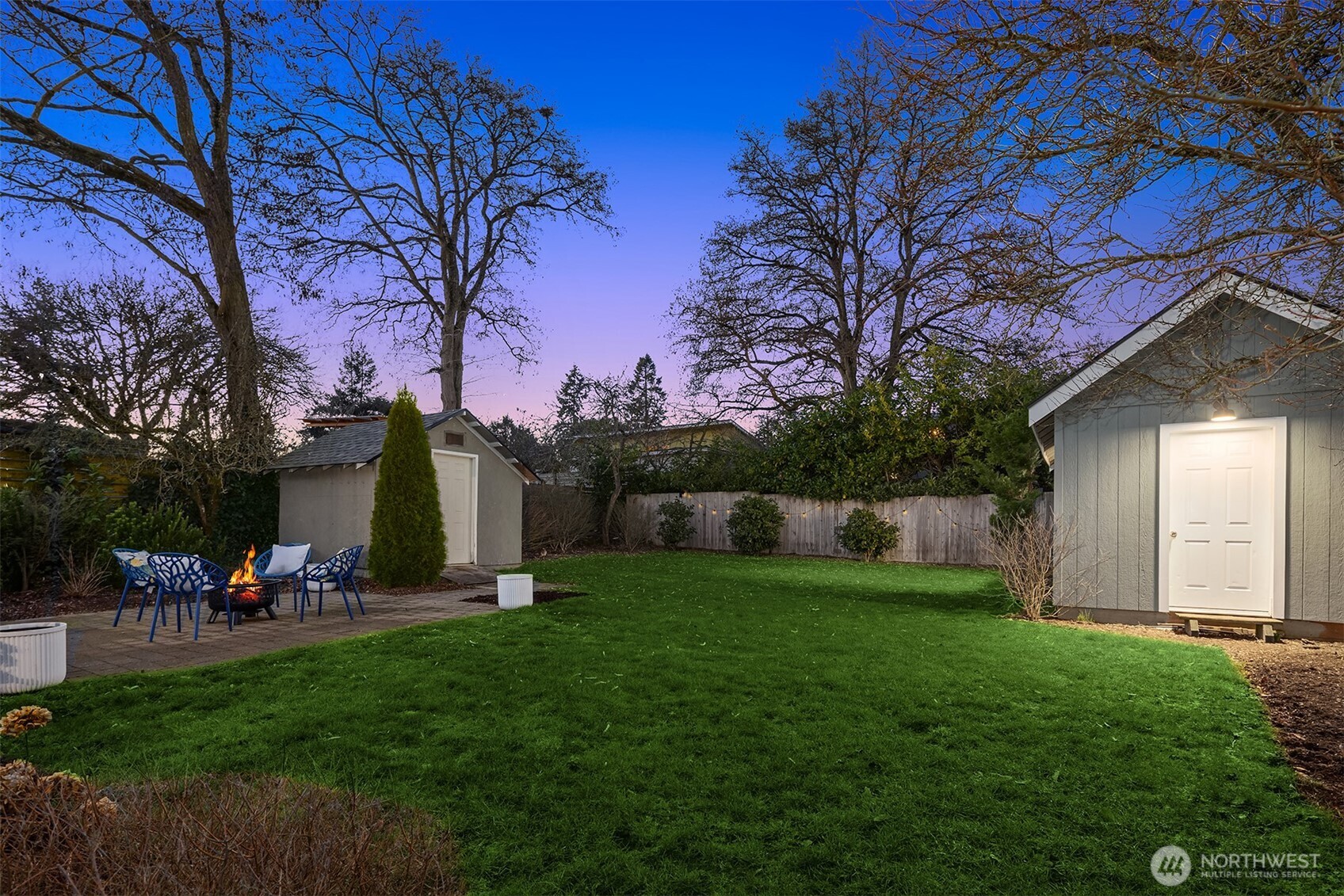 716 North 96th Street Seattle, WA 98103 - Photo 29 of 40