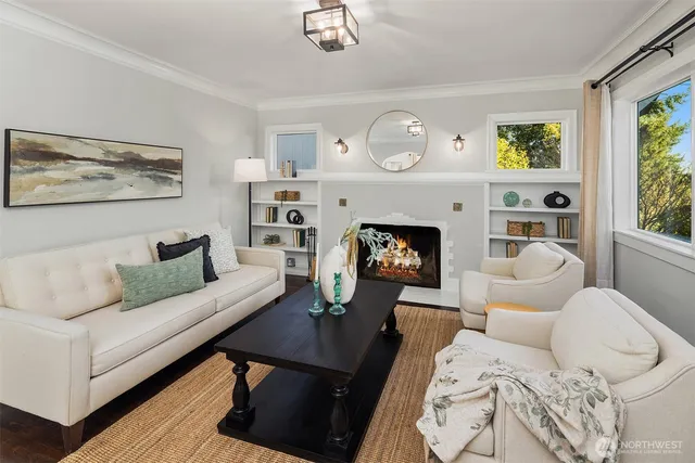 $999,000 | 716 North 96th Street, Seattle, WA 98103