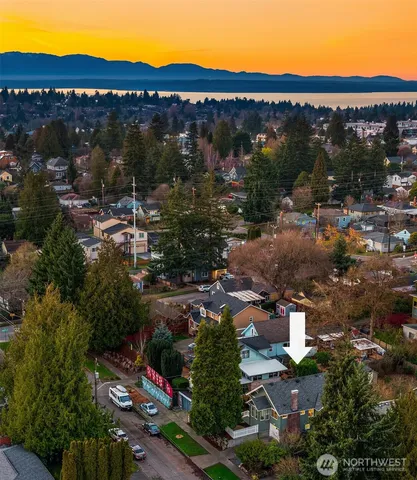 $999,000 | 716 North 96th Street, Seattle, WA 98103