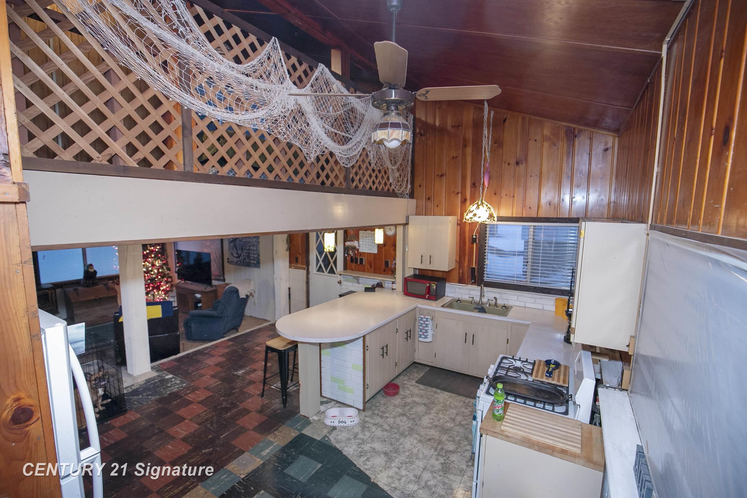 1853 Arbor Road Lake, MI 48632 - Photo 21 of 40