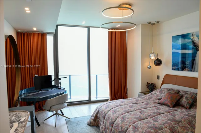 $22,500 | 15701 Collins Avenue, Unit 4403, Sunny Isles Beach, FL 33160