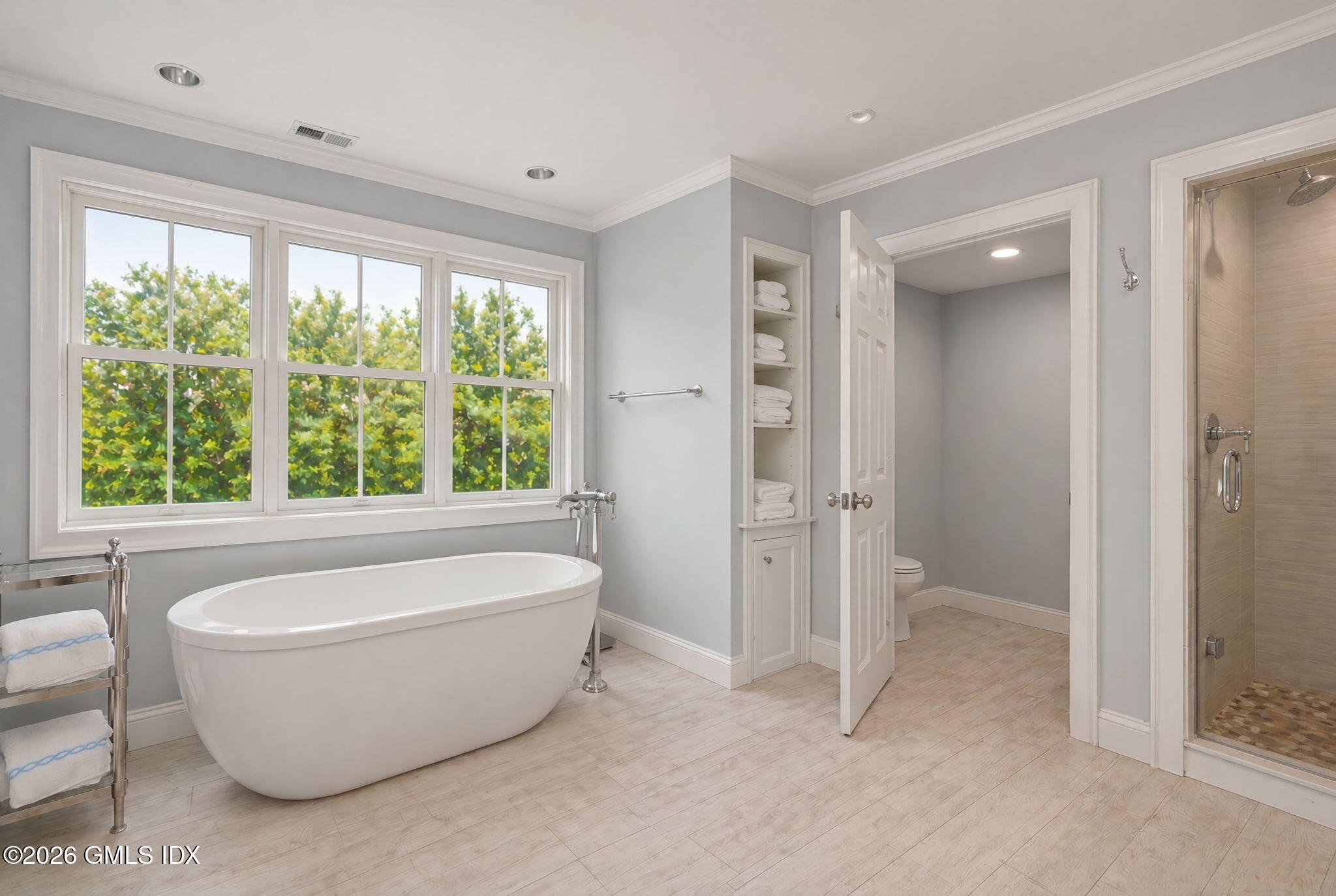 151 Stanwich Road Greenwich, CT 06830 - Photo 13 of 32 Primary Bathroom