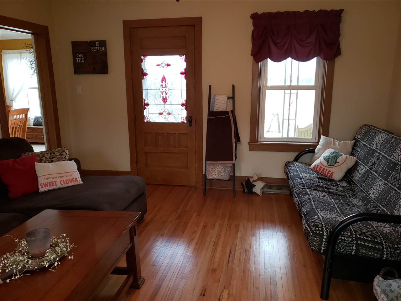 10410 North Church Road Davis, IL 61019 - Photo 6 of 25 a living room with furniture and wooden floor