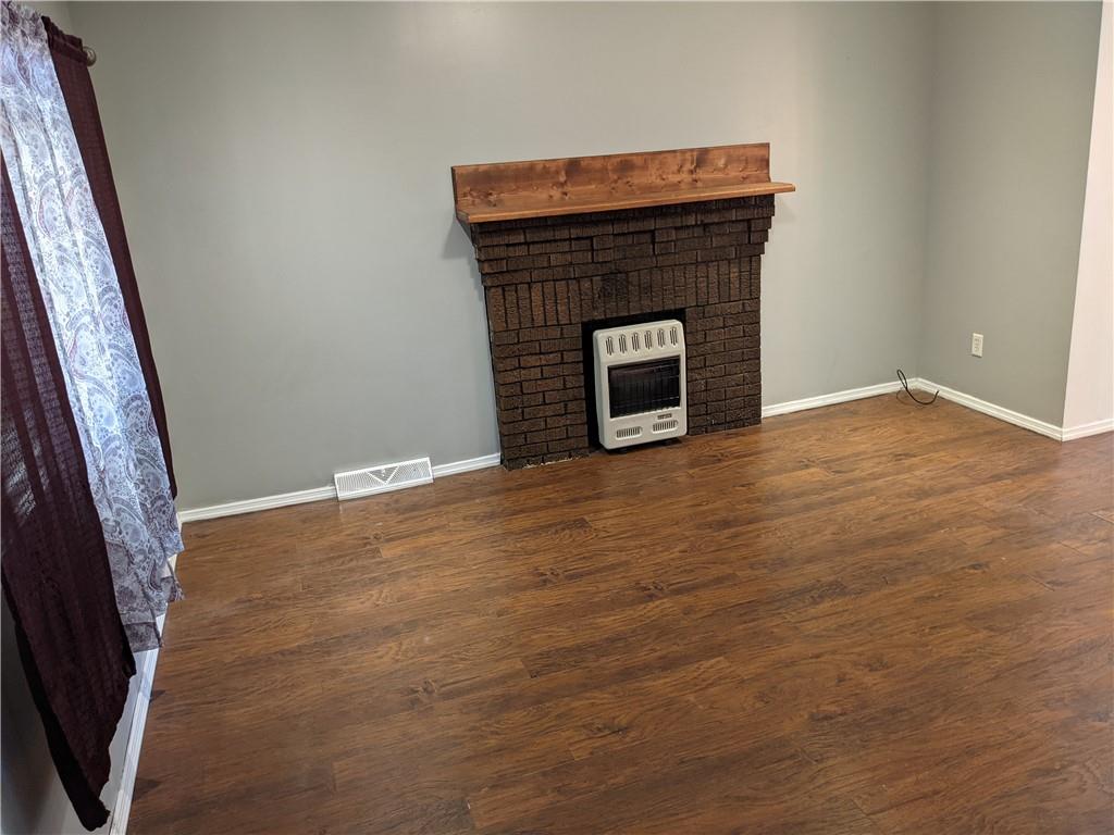 517 Cross Street Rochester, PA 15074 - Photo 8 of 23
