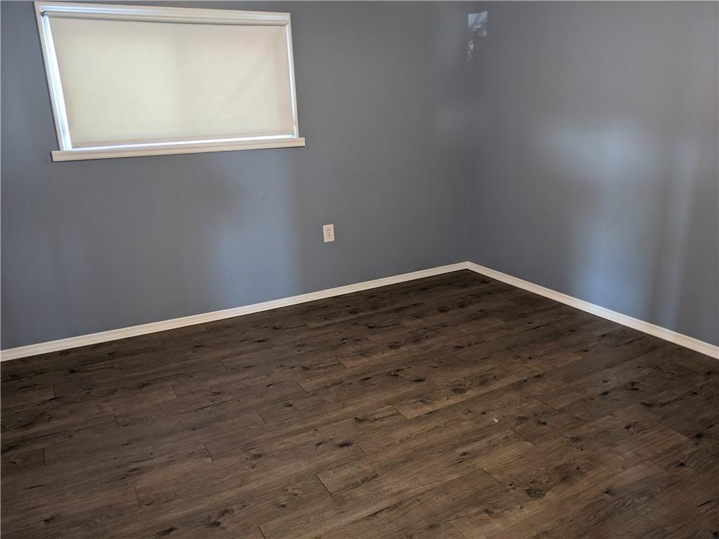 517 Cross Street Rochester, PA 15074 - Photo 10 of 23