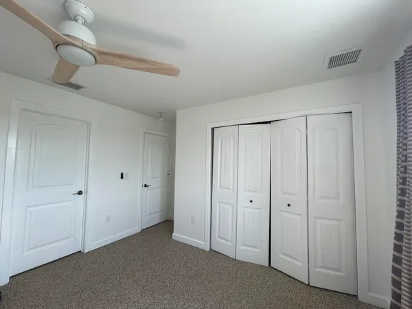 $2,400 | 4334 Highway 441, Unit 20, Okeechobee, FL 34974