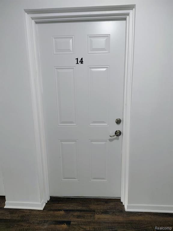 10101 Cadieux Road Detroit, MI 48224 - Photo 3 of 16