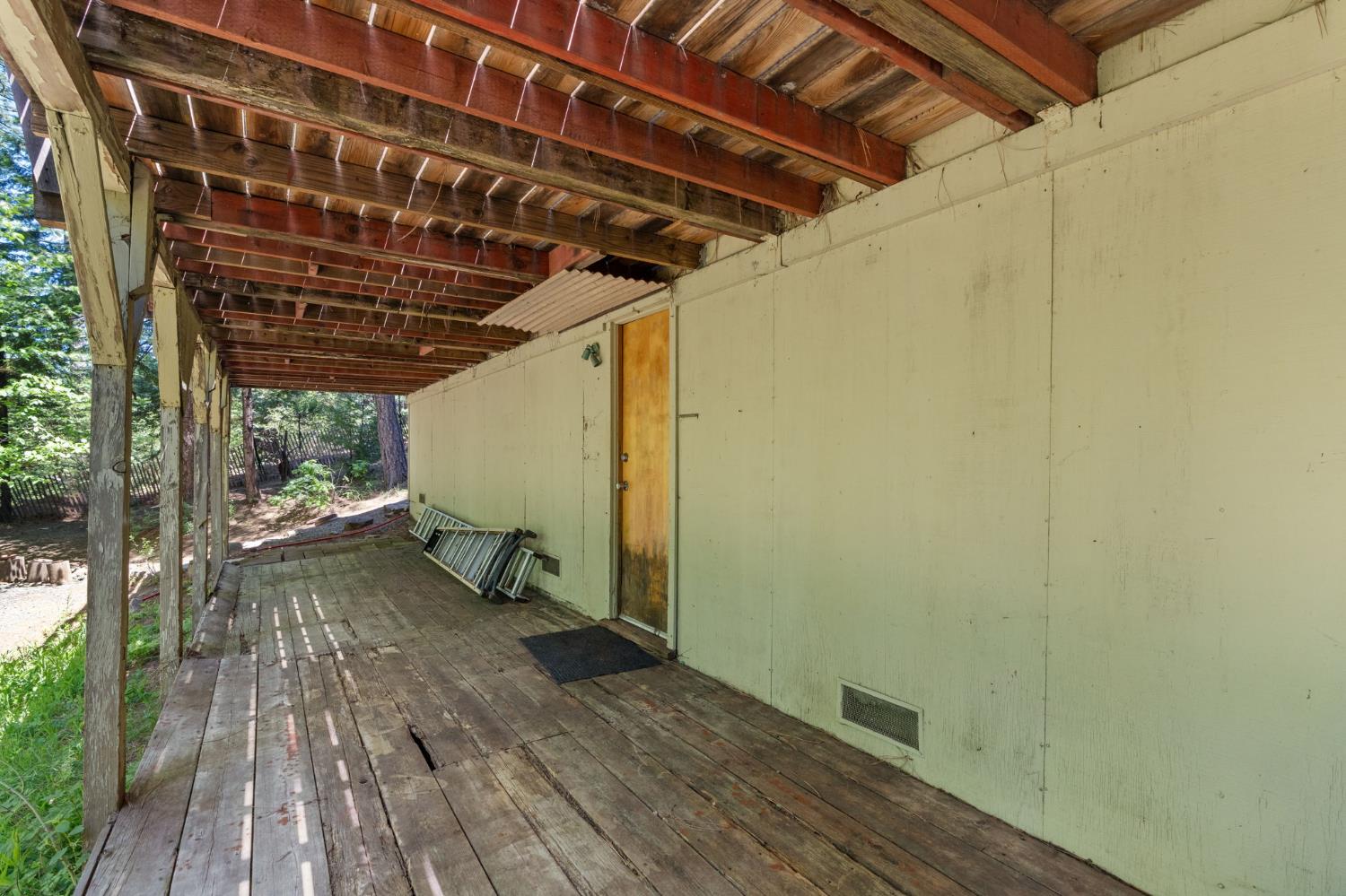 2238 Meadowview Road Arnold, CA 95223 - Photo 42 of 46 Lower Deck