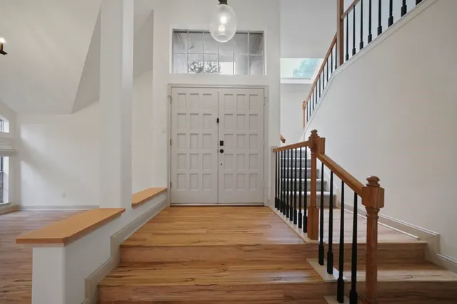 $3,200 | 31 Silver Canyon Place, The Woodlands, TX 77381